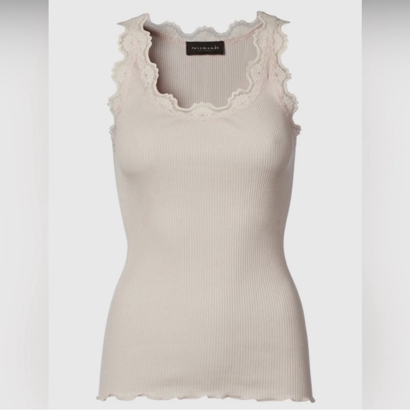 ROSEBUNDE Tops - 💠NWT Rosemunde Silk Lace Tank Top (XS)